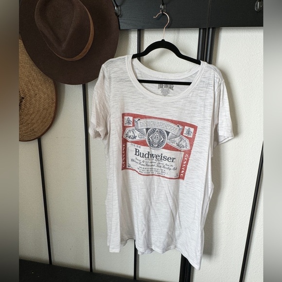 true vintage Tops - true vintage lightweight sheer white Budweiser graphic tee shirt T-shirt